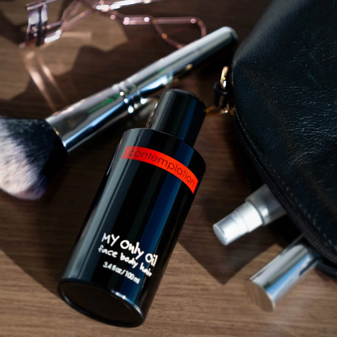 My_Contemplation_MyOnlyOil_Approved_RetouchedOn The Go_1x1.jpg