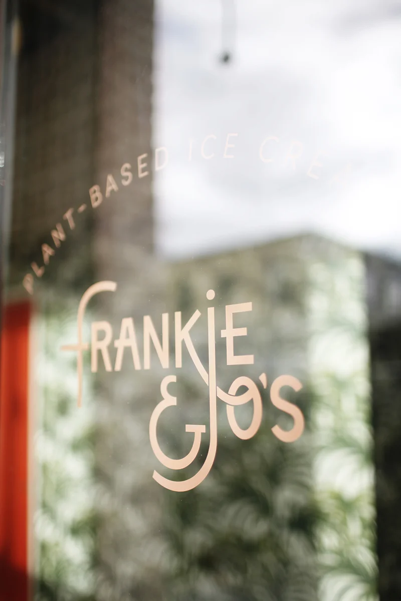 08-FrankieandJos13_KatieHackworth.jpg
