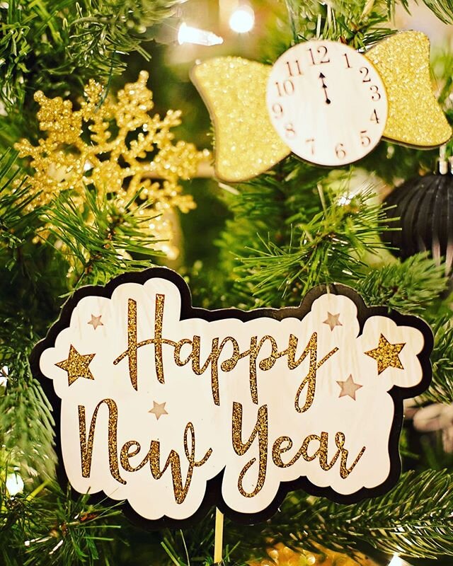 Wishing all our family and friends a happy, healthy and prosperous New Year. May 2020 bring you love, joy and happiness! #happynewyear #elisearmeensalon #hair #skin #nails