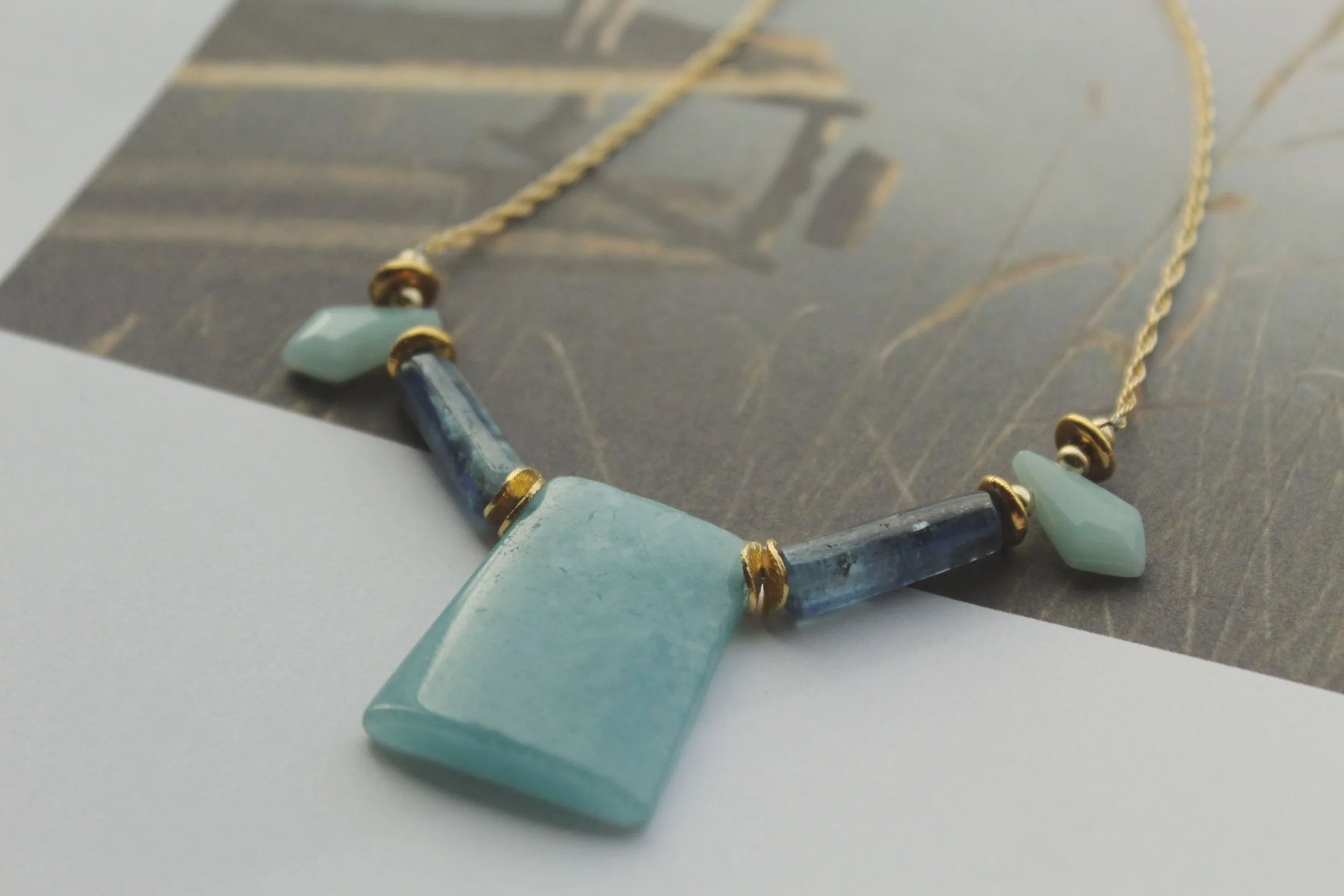 detail+larimar.jpg