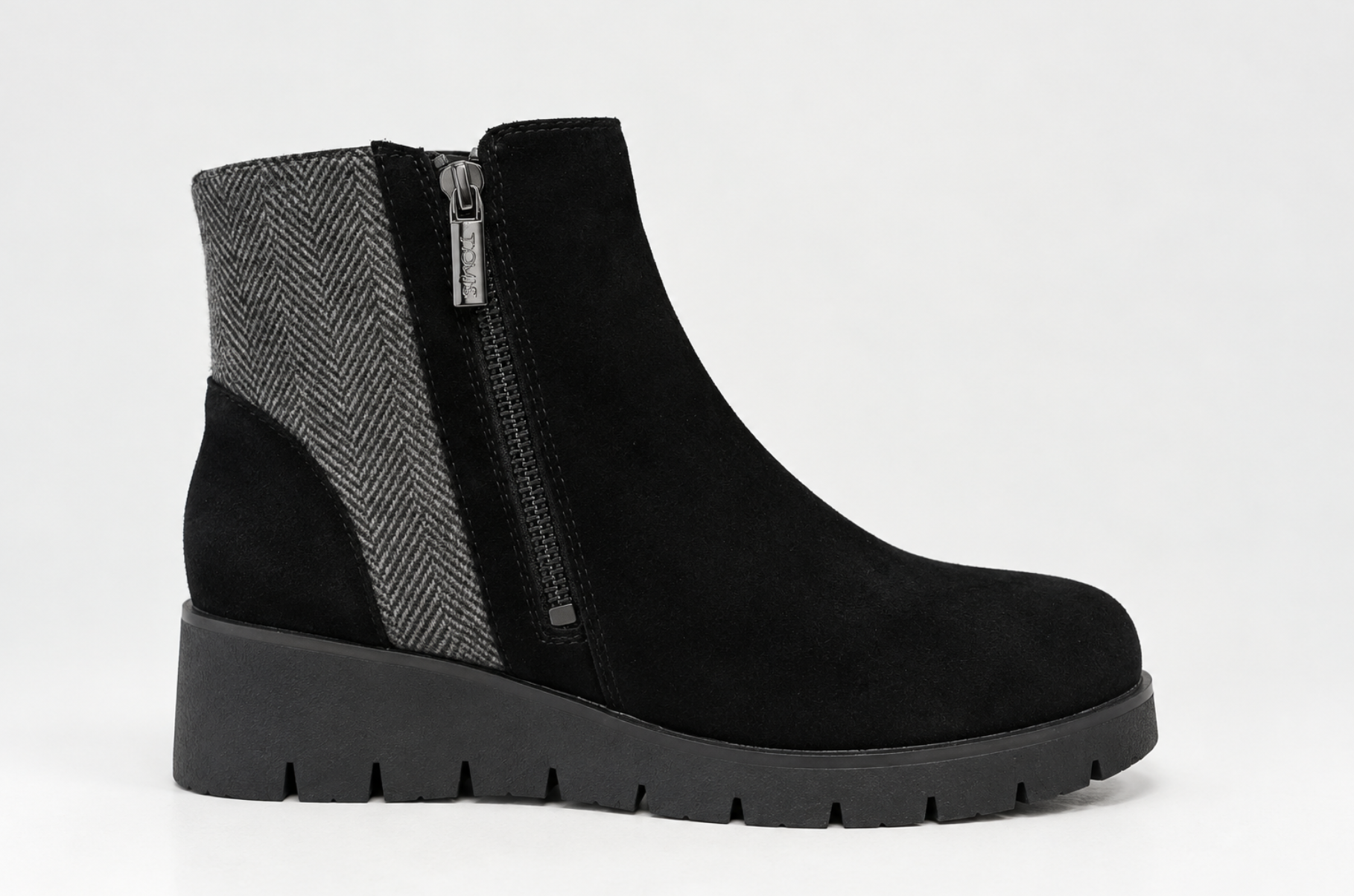 Valdini - Vienna Wedge in Chocolate Uede and Black Tweed