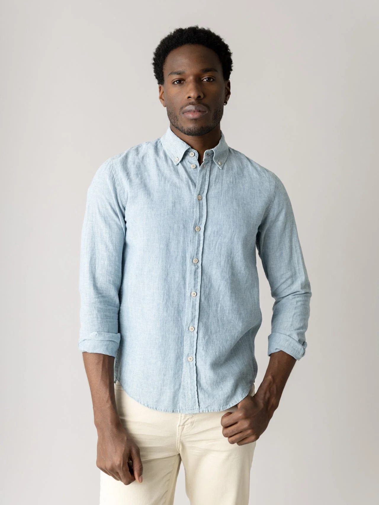 510270963MMGTheoLinenFineStripeShirtFlintStone-509320180MMGAndySoftTwillPantEcru.jpg