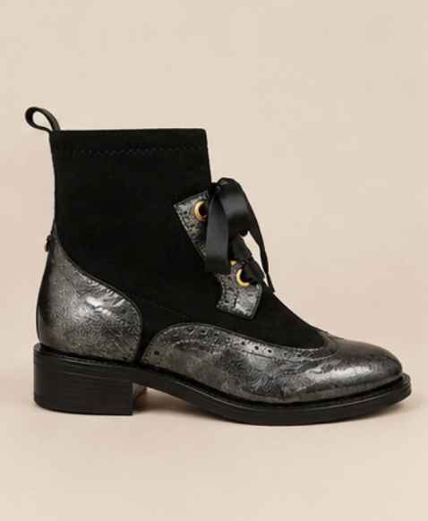 MLV - Ankle Boots in Black & Kaki