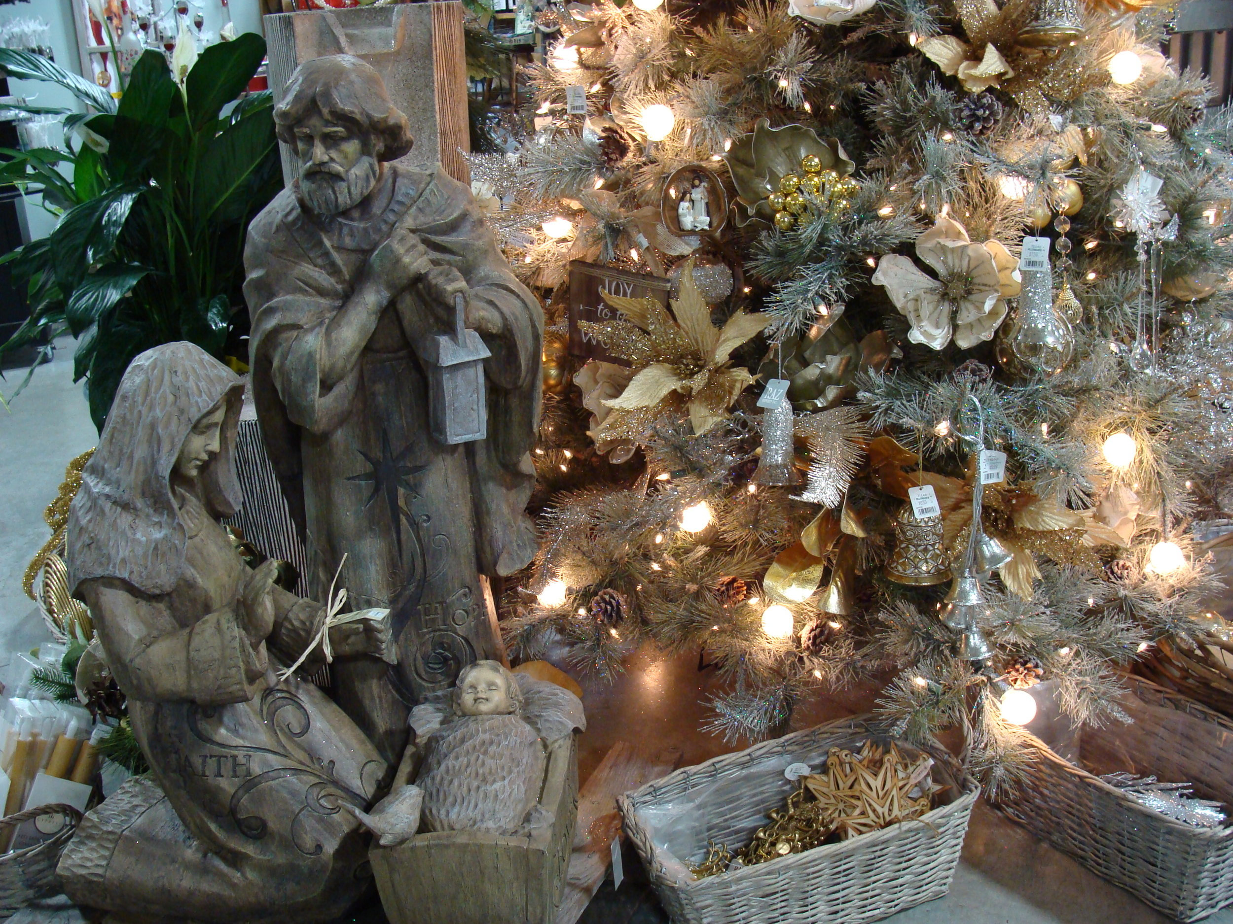 Gorgeous Christmas Items at Hillermann's