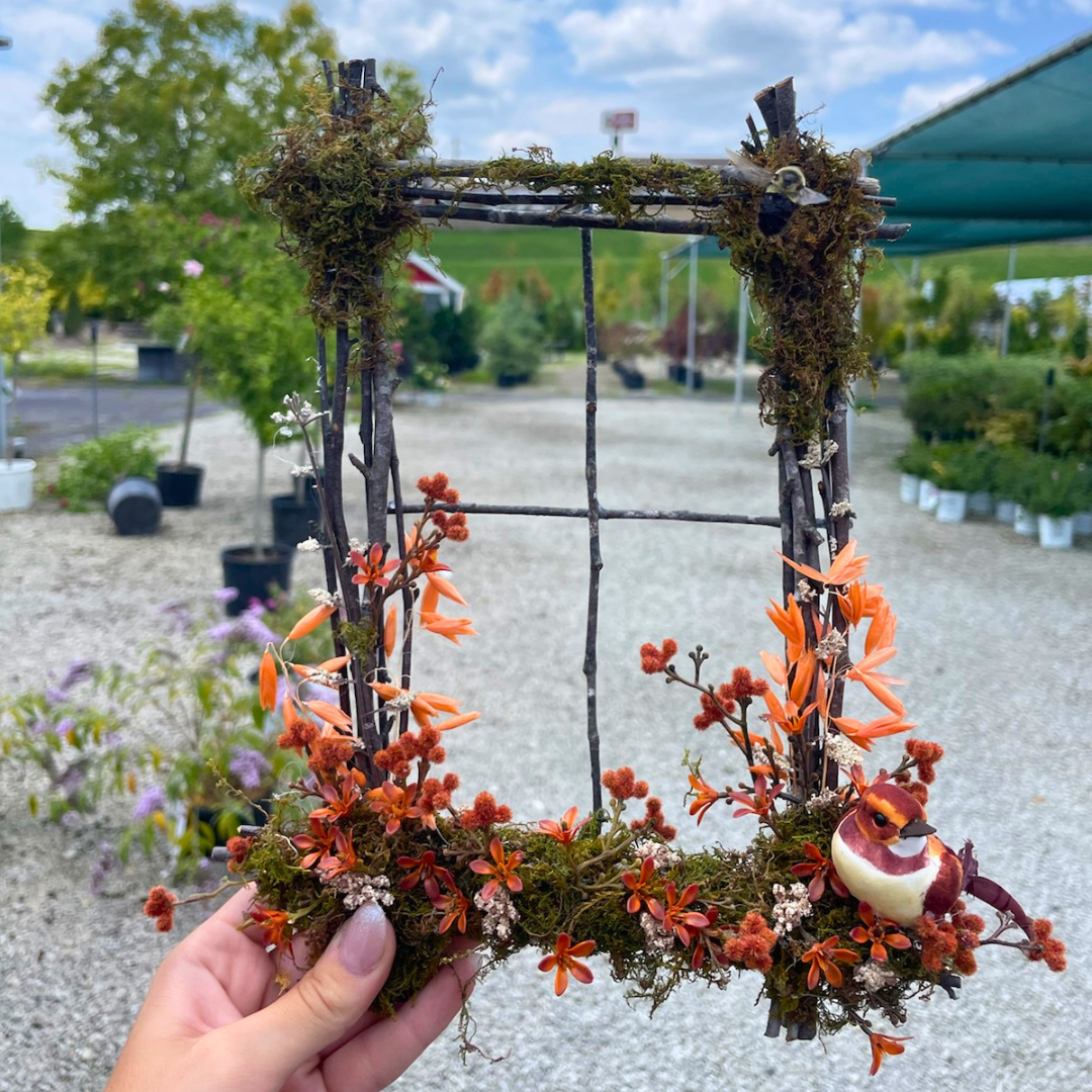 August 22 (Sat): Window Frame &amp; Flower Wall Décor - (11:00 am)