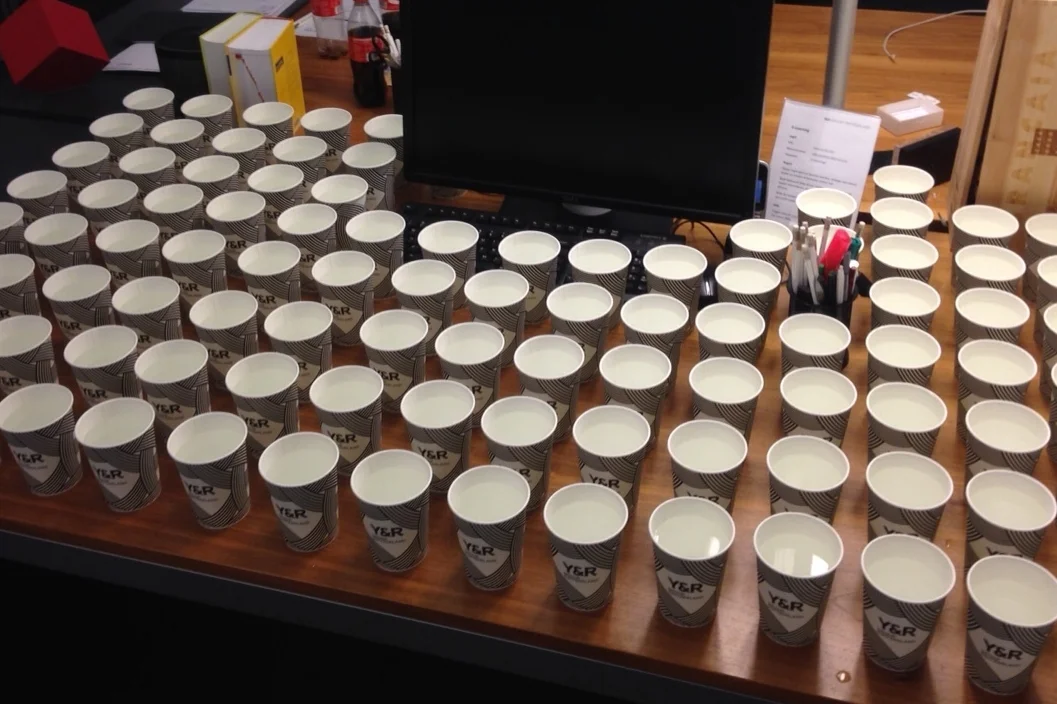 The o-Cupied Desk with a Horn