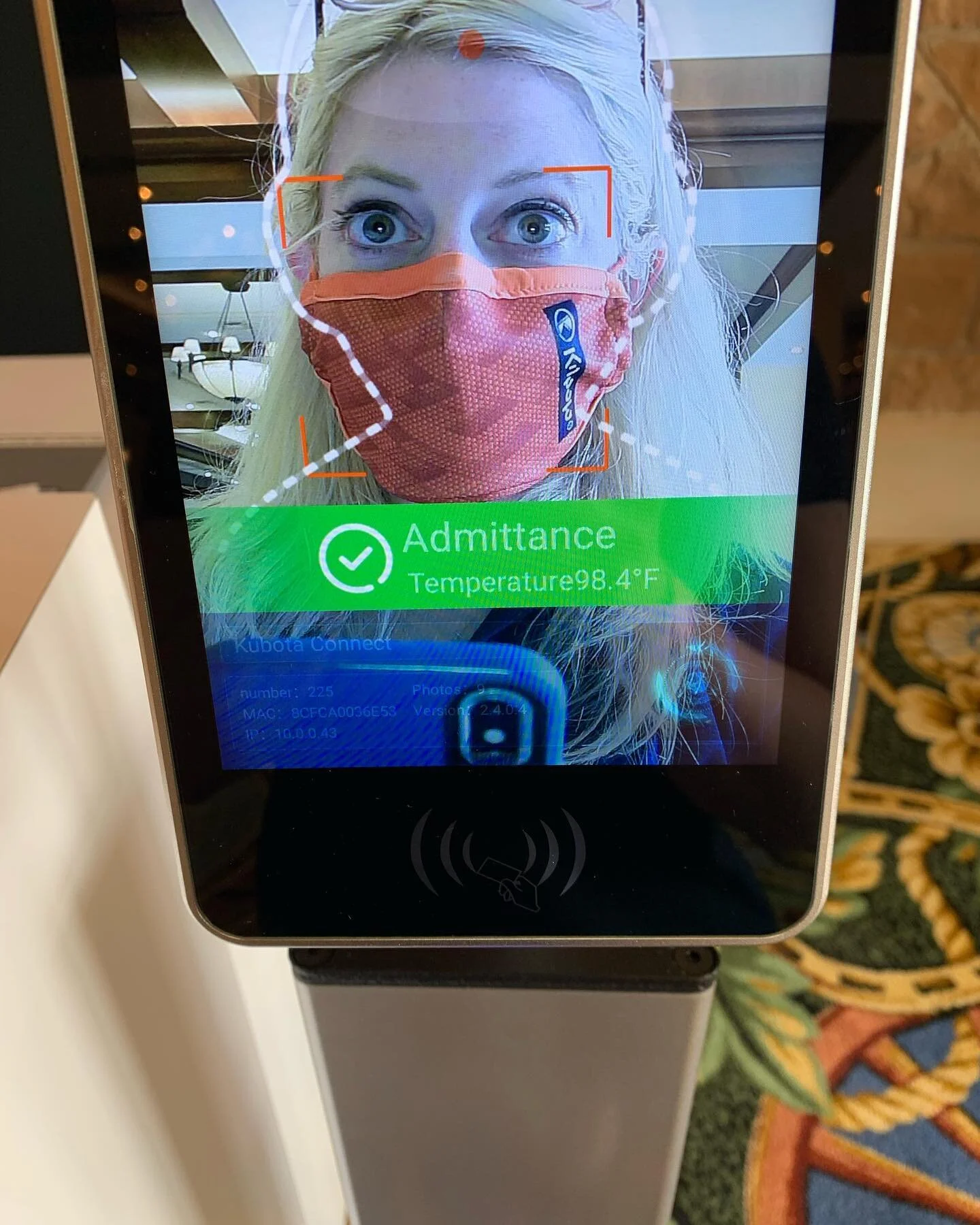 When everything is different, but the same. 💡The events industry is resilient, and my first event since March is a familiar world with all new protocols. Temp check ✅ Lots of plexiglass ✅ More table room! ✅ Contactless buffet selection ✅ The list go