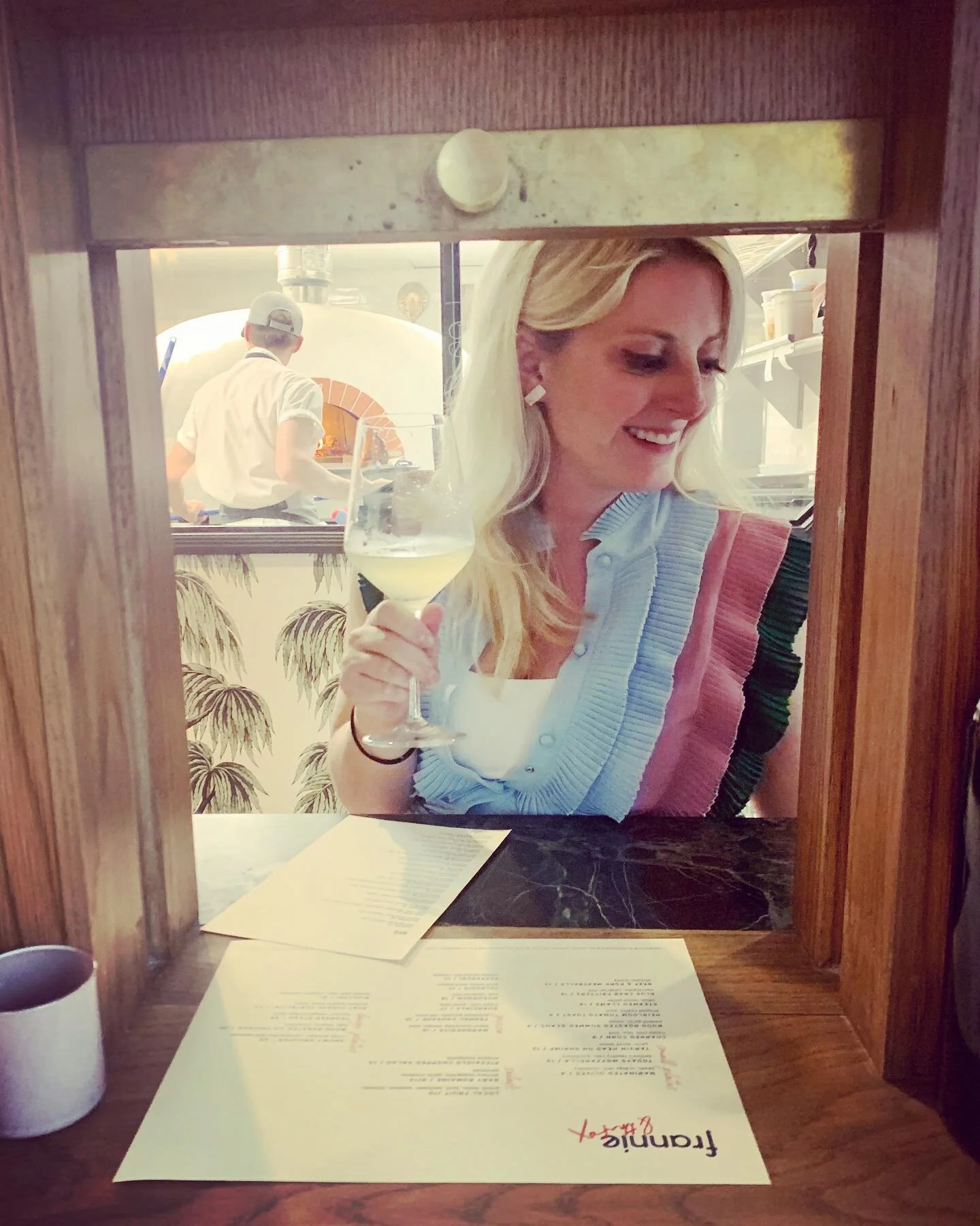 My Charleston Foxhole ✨🥂@frannieandthefox #cmctravel #cmcescapes #hotelemeline