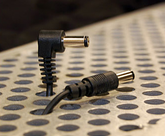 Voodoo+Straight-Angle+Power+Cable-crop.jpg