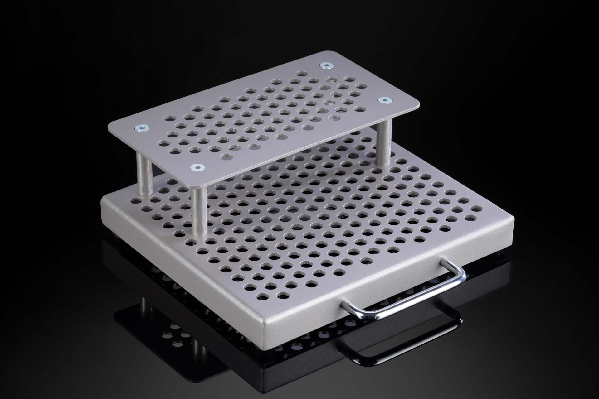 Superfly pedalboard with riser