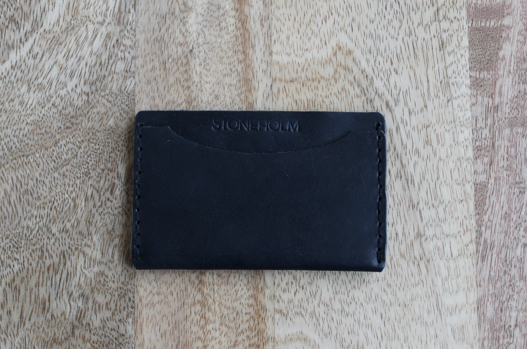 MINIMALIST WALLET: ALL BLACK