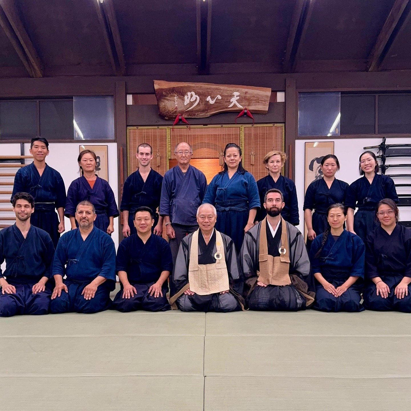 Another intense dai-sesshin.
.
.
.
#sesshin #daisesshin #戦氣 #接心 #臨済宗 #禅寺 #超禅寺 #禅 #zenbuddhism #buddhism #rinzaizen #rinzai #hawaiizen #zentemple #zenmonastery #monastery #chozenji #zen