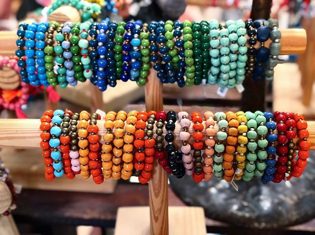 Looking for the perfect gift and a way to give back?! Well, look no further. Paradigm is selling these beautiful bracelets from @papillonmarketplace and @paradigmyogaretreats tanks with 100% of the profits going DIRECTLY to our social impact partner,