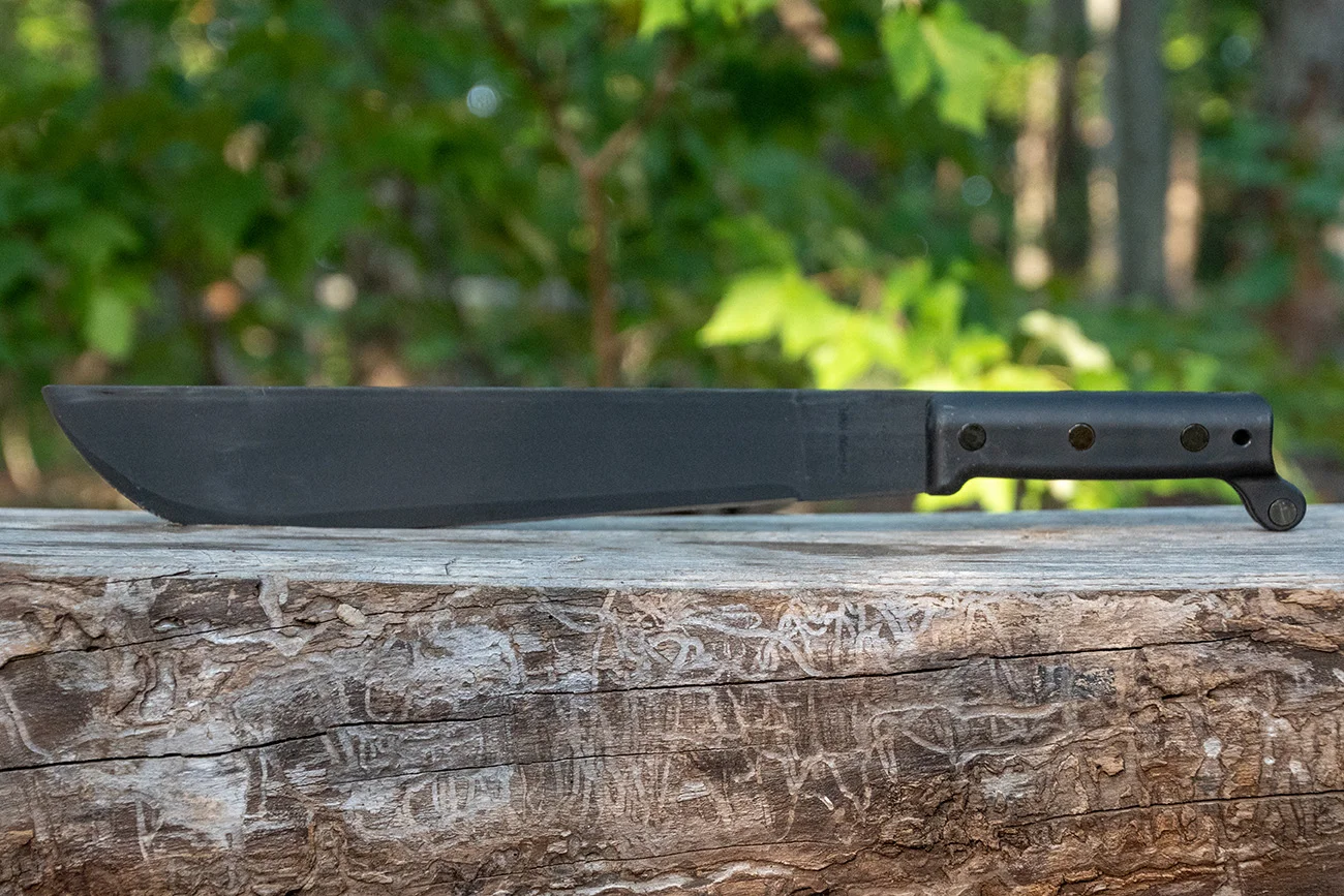 ontario_camp_&_trail_machete_3.jpg