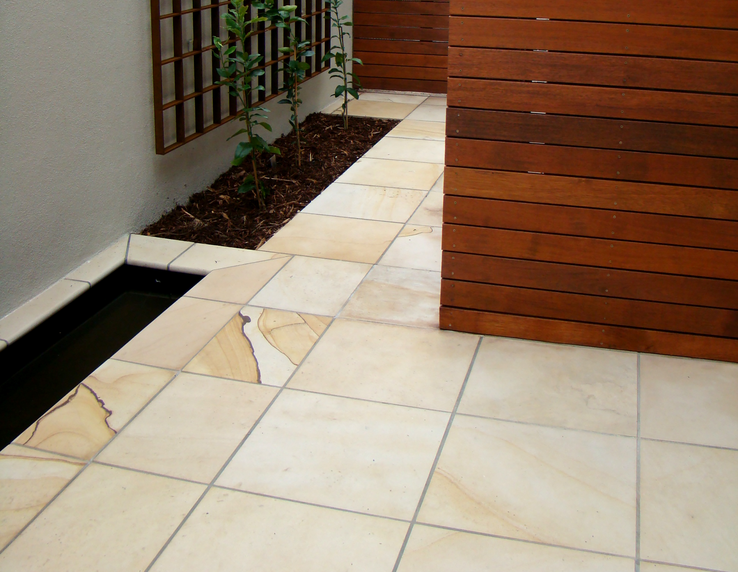 Honed Sahara Sandstone Paving