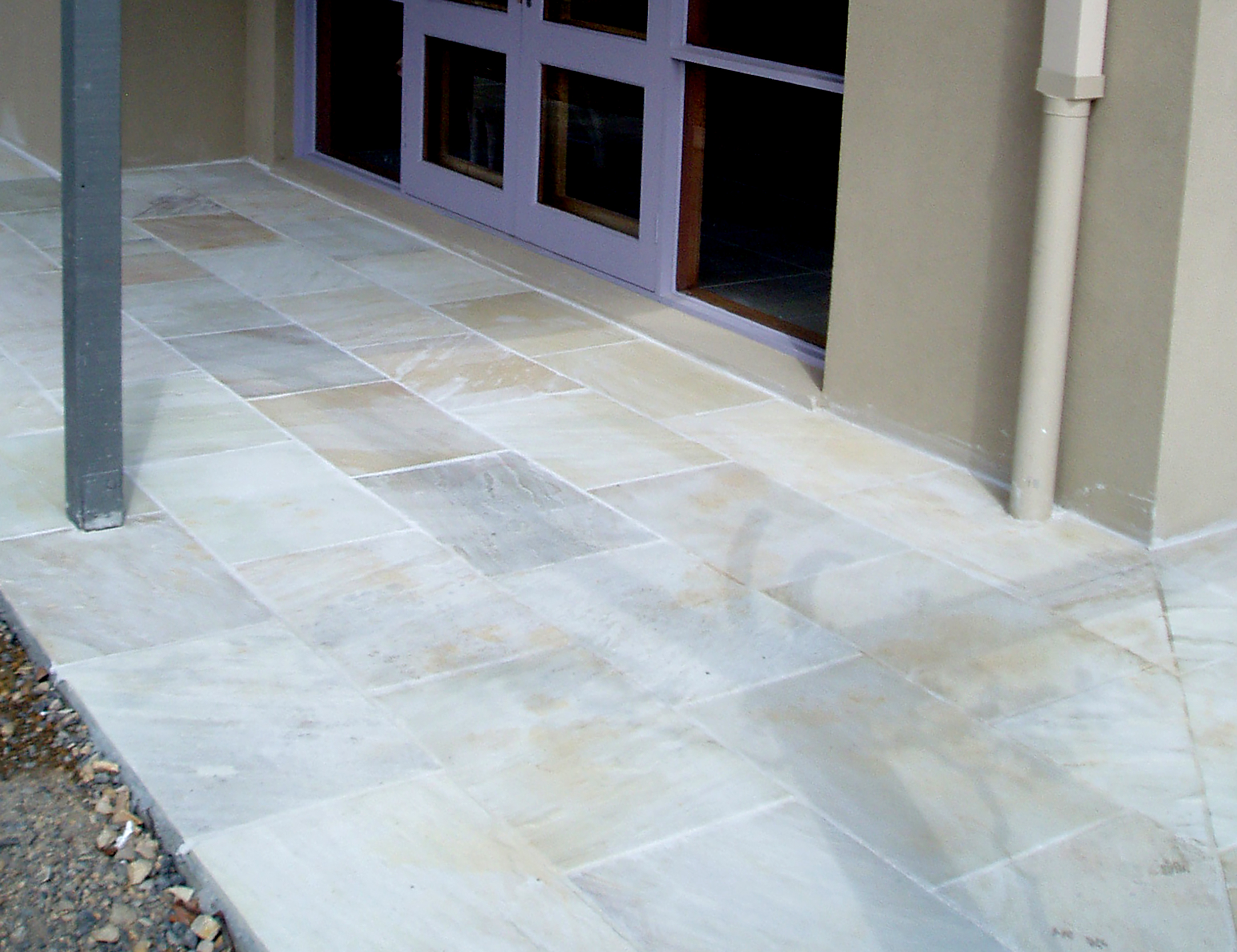  Natural Finish Sandstone in Tinted Mint 