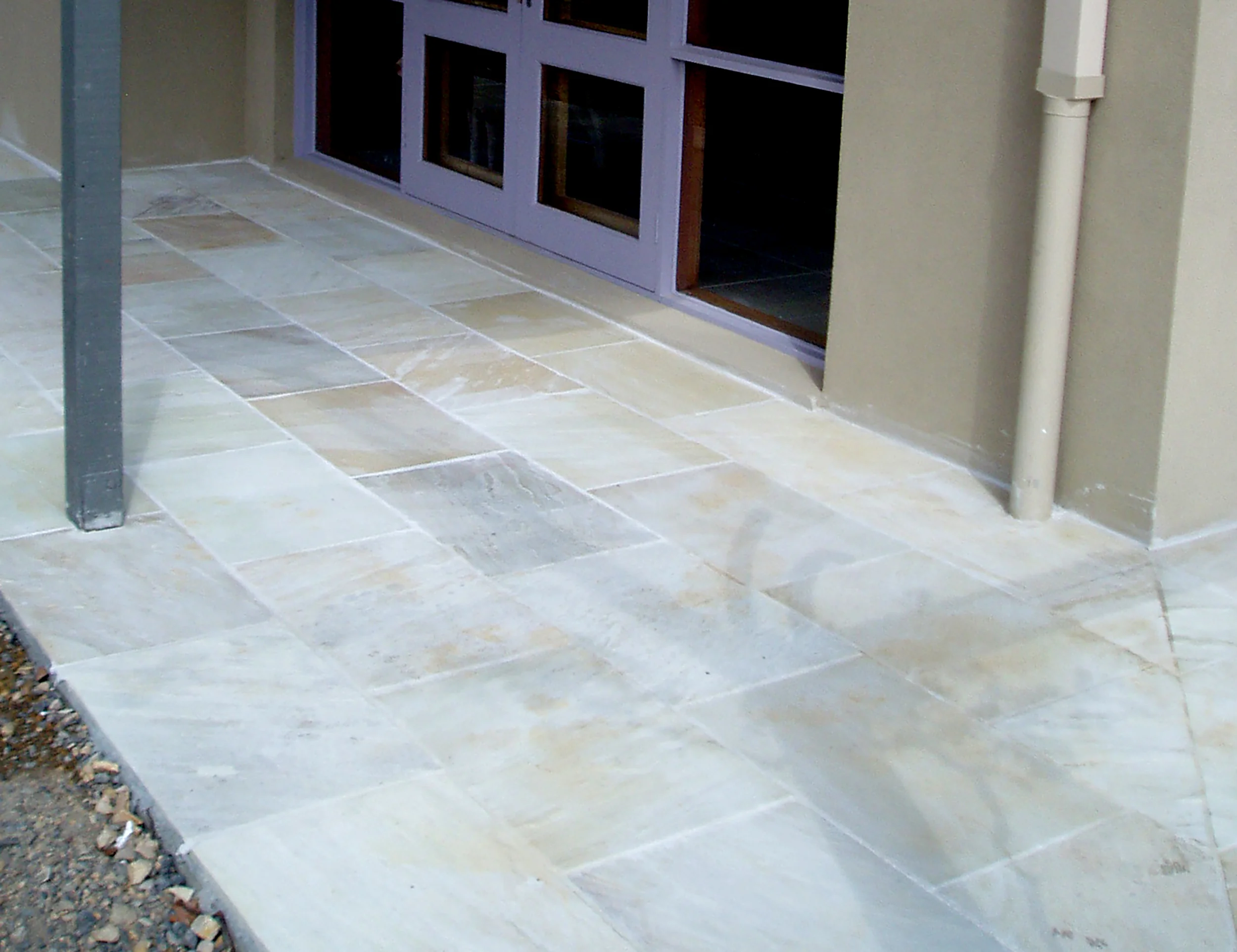 Natural Finish Sandstone in Tinted Mint