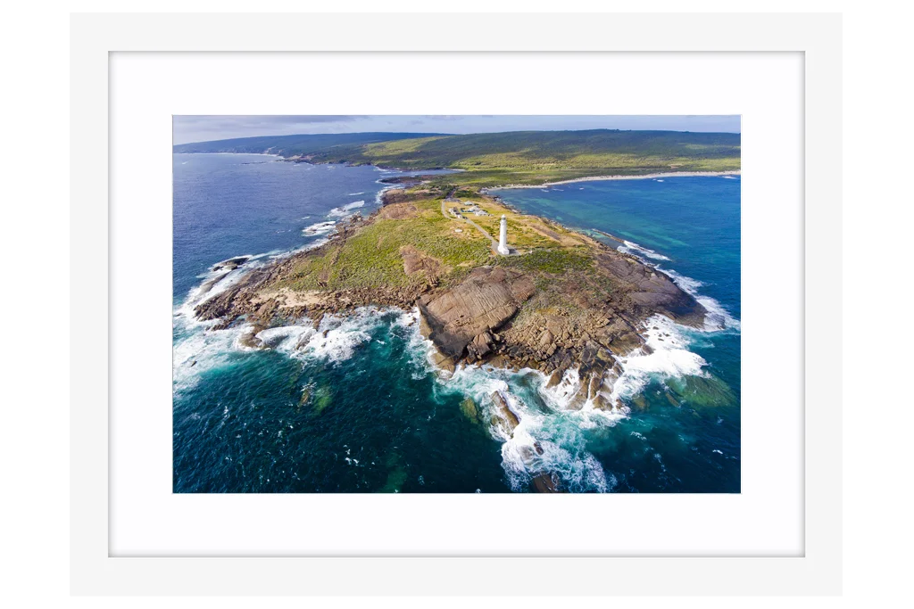 Light house 1.jpg