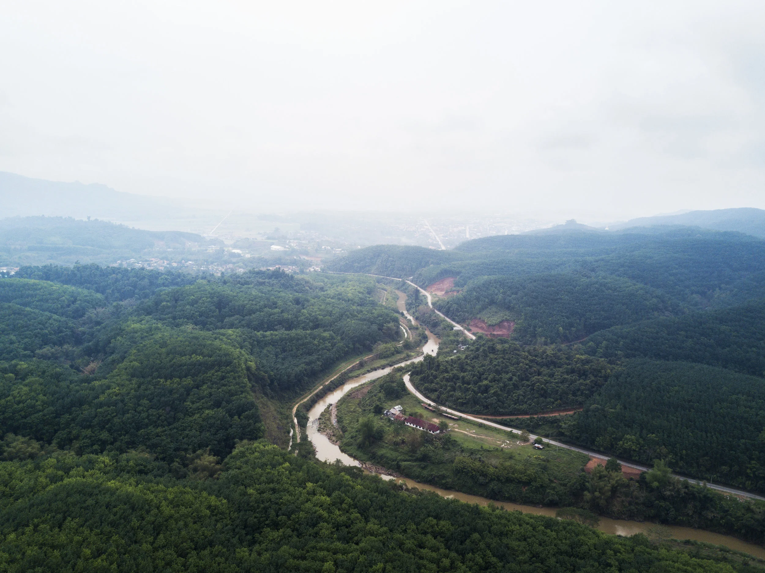The road back to Luang Namtha. By the afternoon, the smoke had returned, blanketing the town. 