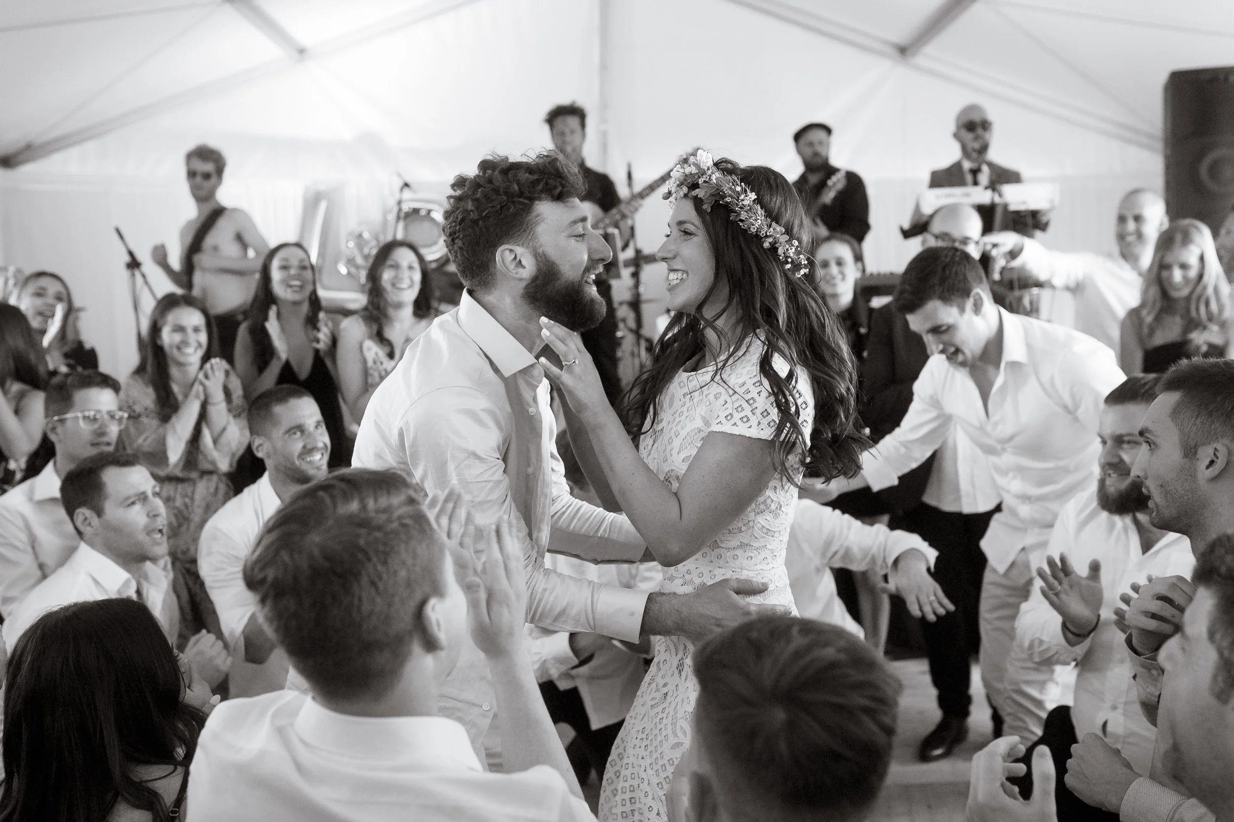 Lauren+PhilWeddingHighlights-44.jpg