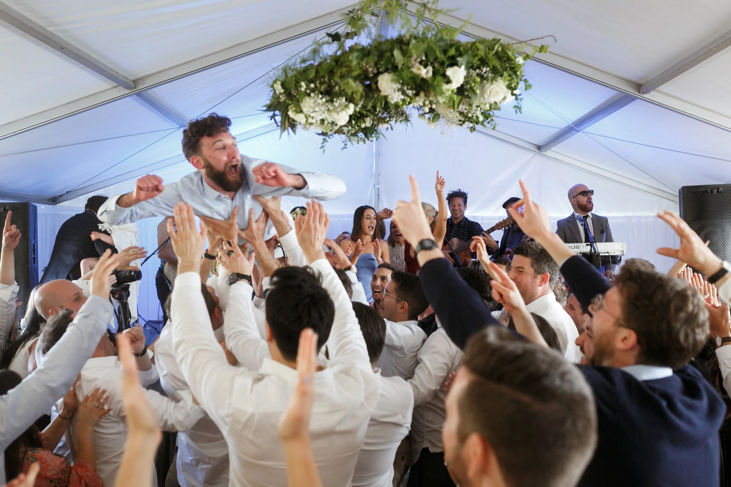 Lauren+PhilWeddingHighlights-45.jpg