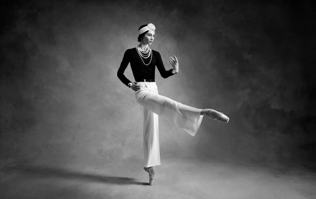 Modanse starring Svetlana Zakharova