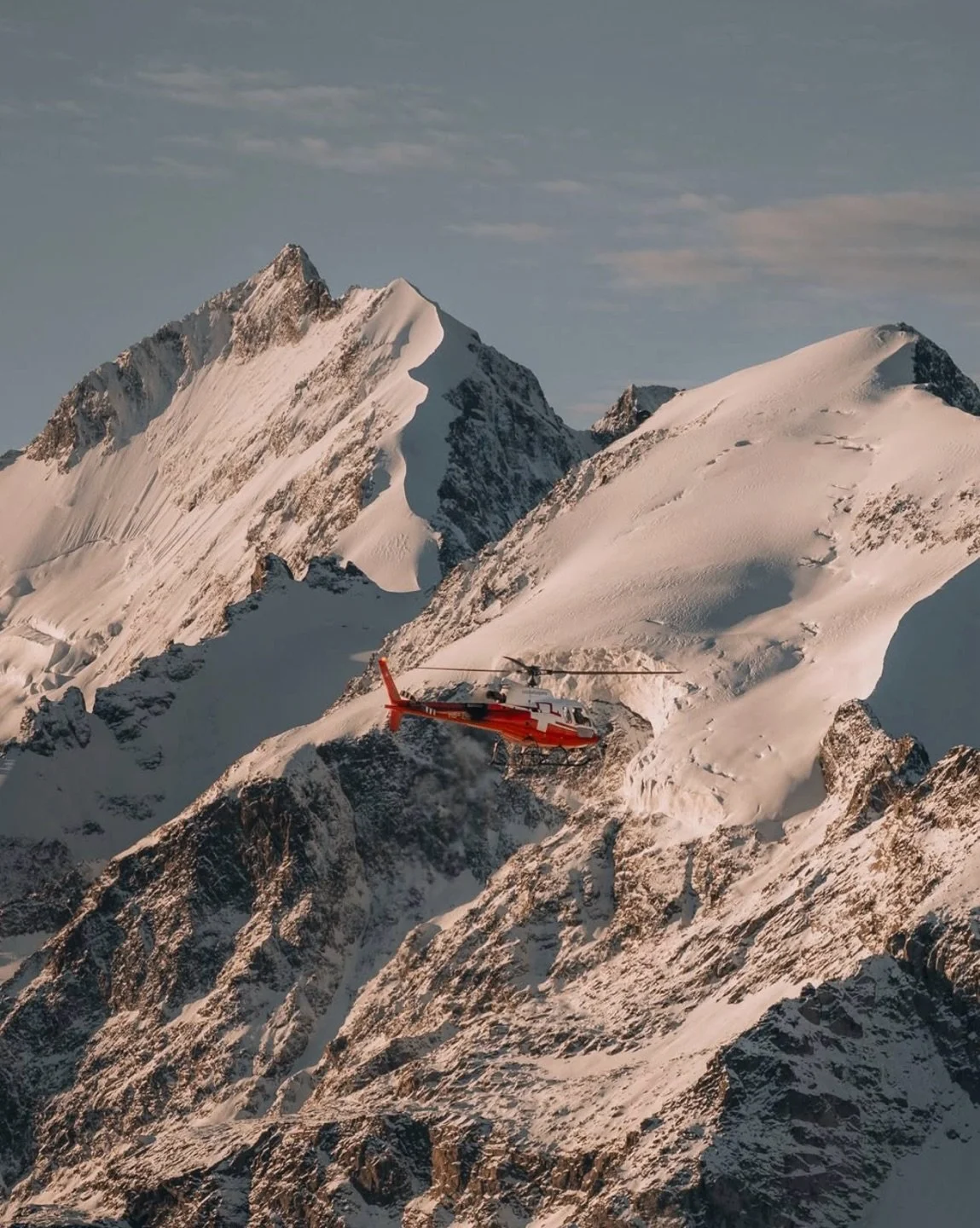 Apr&egrave;s-ski, reframed

Less urgency. More design, dining, and deliberate pause.

Winter travel, for those who know when to stop moving.
Private winter itineraries available on request. 
For more inspiration, discover our European Mountain Retrea