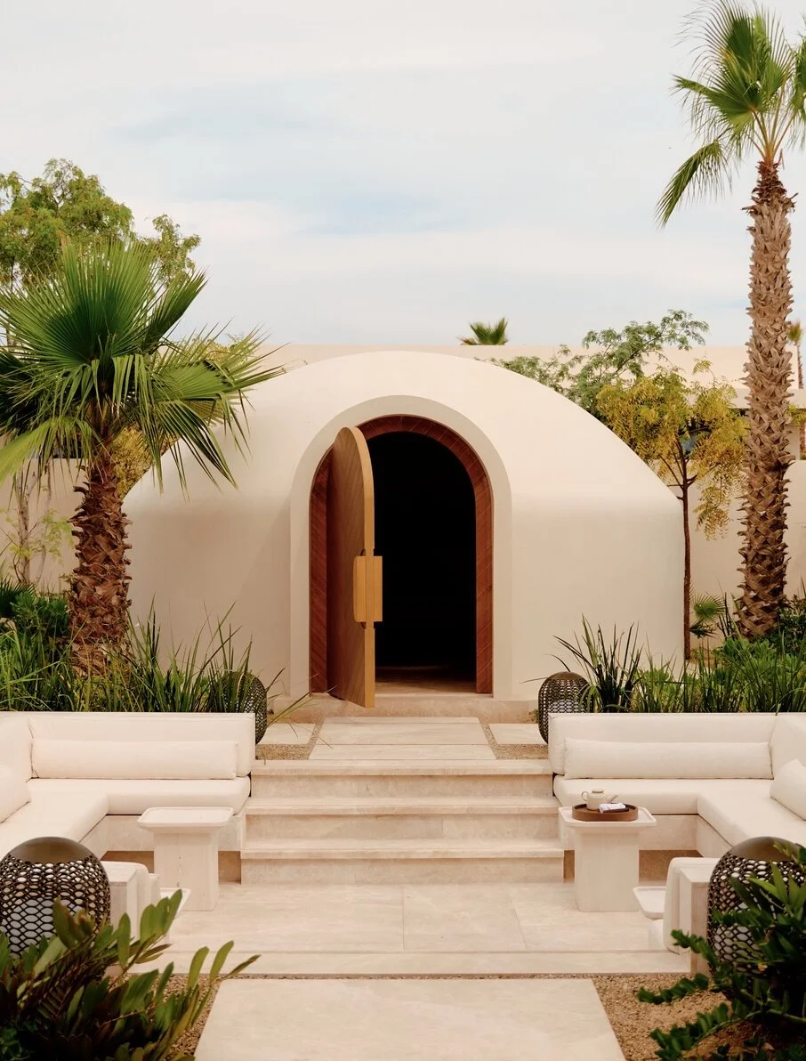 Two hours from Los Angeles. Feels like the edge of the world.

Autumn and winter are Amanvari&rsquo;s (@amanvari_resort) finest months &mdash; humpback whales move through the bay from December, whale sharks gather in the surrounding waters, and the 