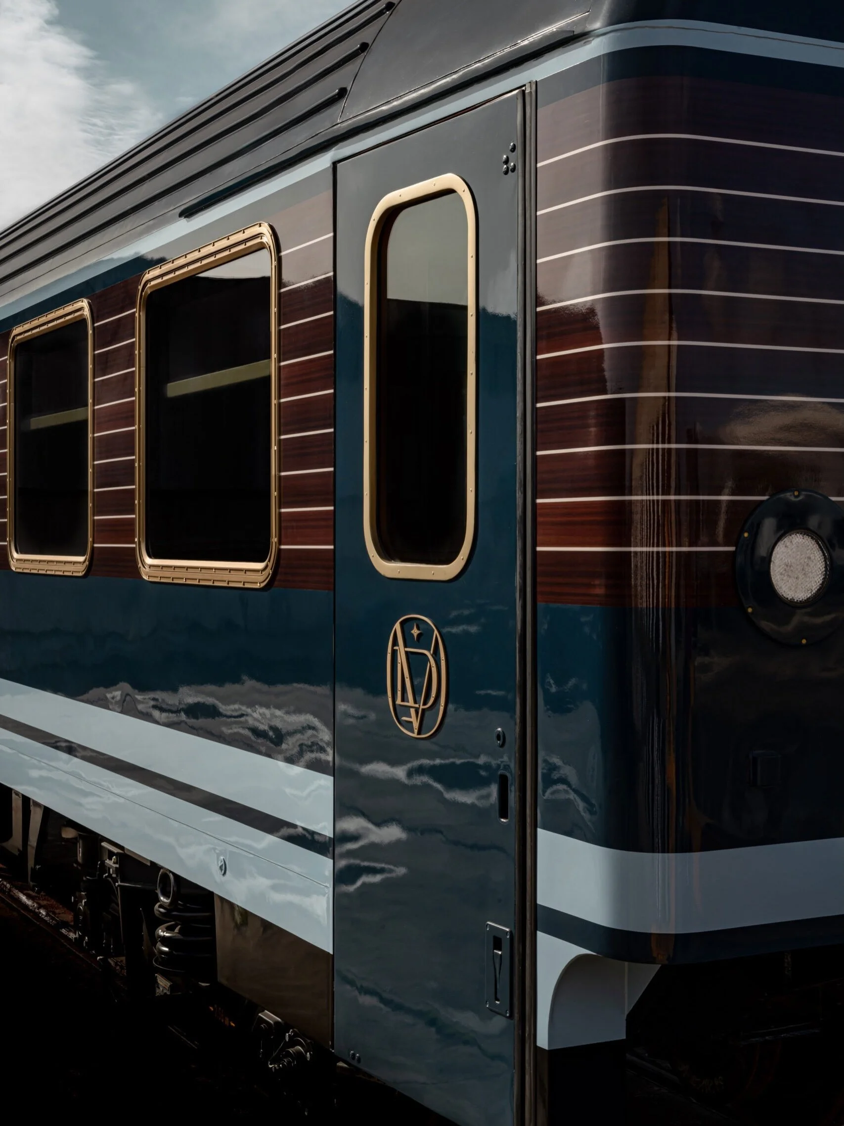 Rome, Venice, Budapest, the Carpathians, Istanbul. Five days, leaving Rome on 22 October: the inaugural La Dolce Vita Orient Express.

CTA: Speak to our travel team about this and future departures, link in bio.
.
.
. #TheAffluenceLoves #OrientExpres
