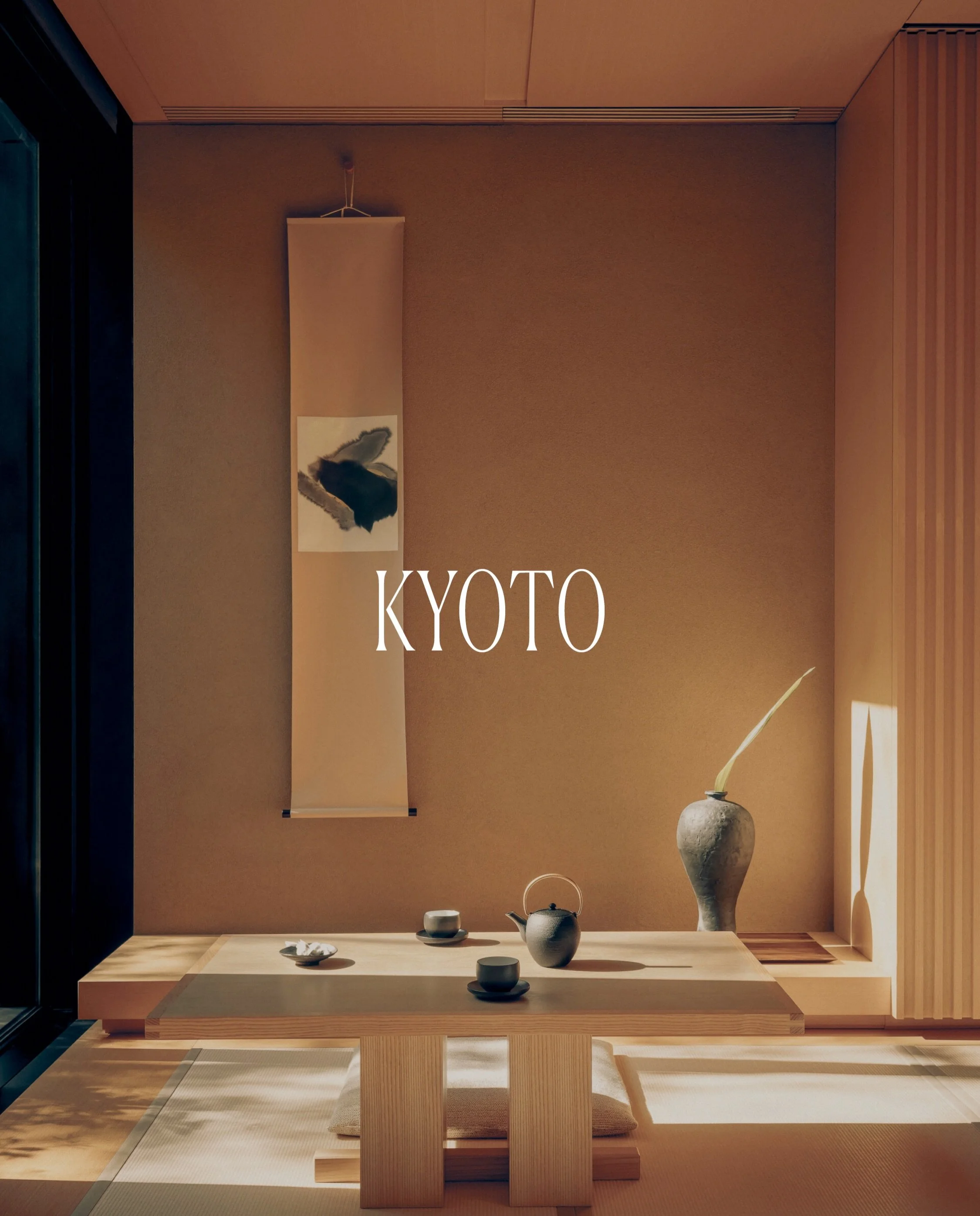 Kyoto, late November.
The maples at Tōfuku-ji and Eikandō turn at the end of the month. Where to stay, and an onsen without leaving the city.

Plan it now with our travel team &mdash; link in bio.
.
.
.
#TheAffluenceLoves #Kyoto #Japan

Four Seasons 
