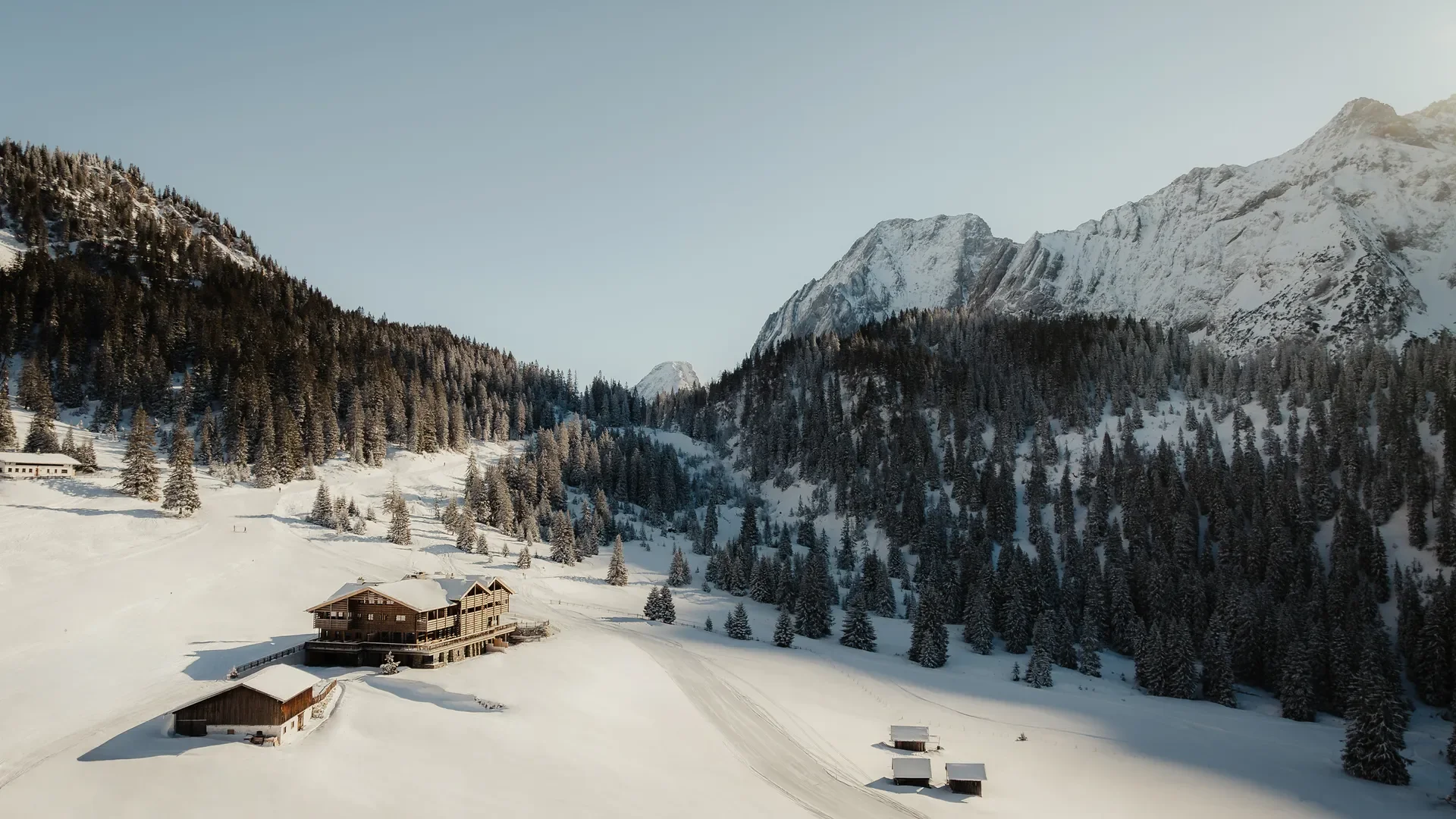 AlexMoling_Eriro_Winter-first-5.webp