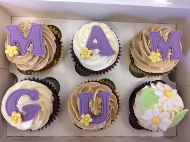 Mamgu Cupcakes.jpg