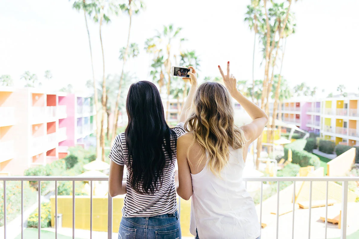 Bloguettes-Palm-Springs-1603014 (1).jpg