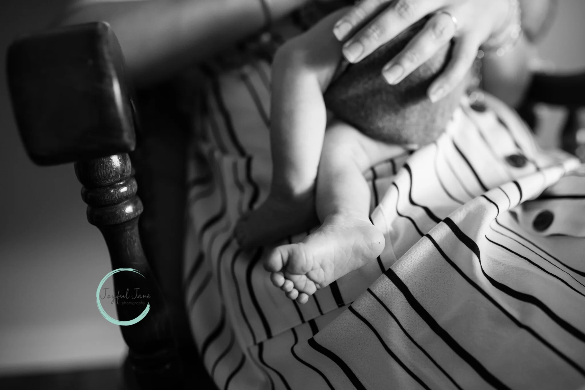 2018_07_Duplechain_Newborn24-10web.jpg