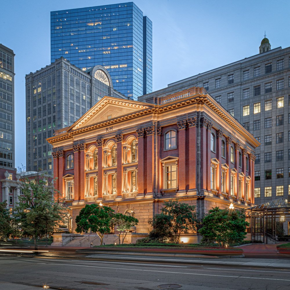 Restoration Hardware Boston (1 of 1).JPG