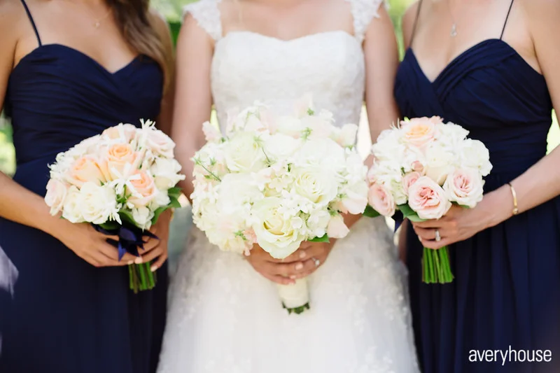 W105. Bridal & Bridesmaid Bouquets