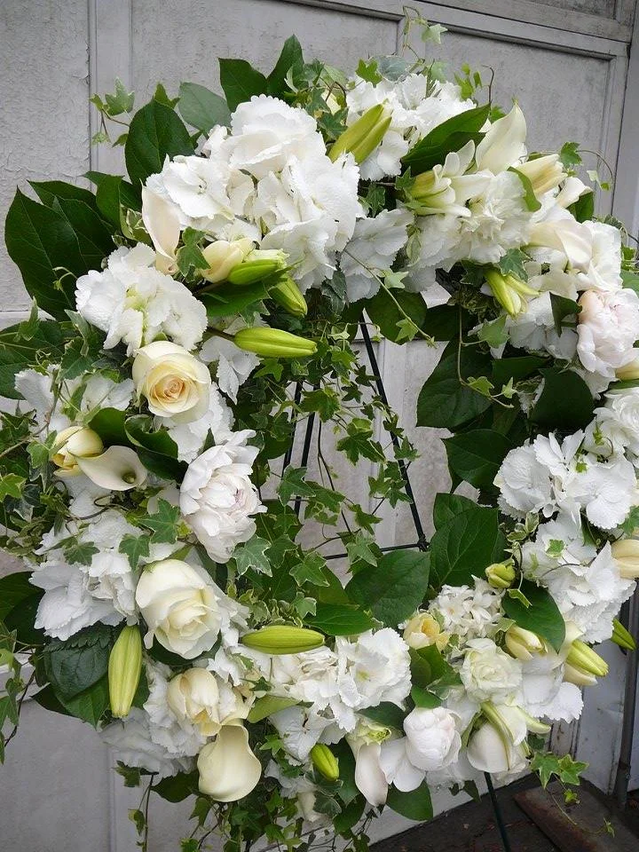 FM401. Wreath Easel