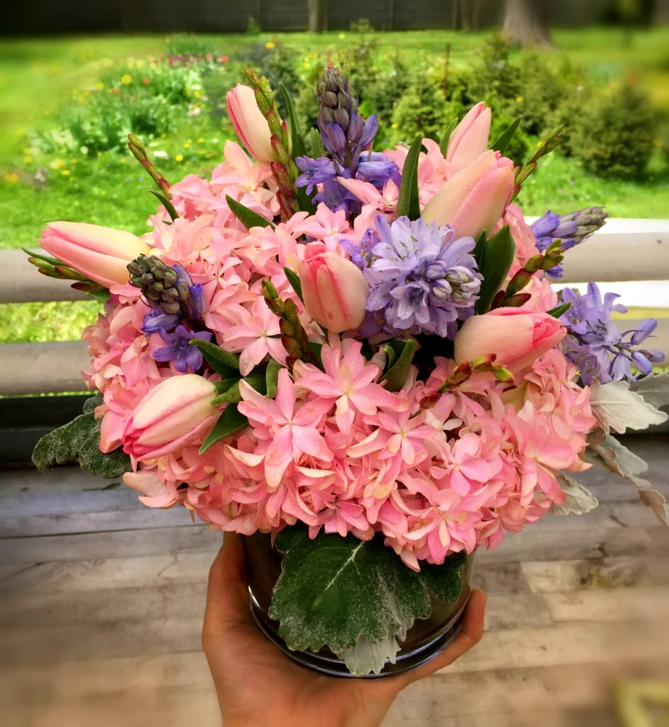 FCA116. Vase Arrangement