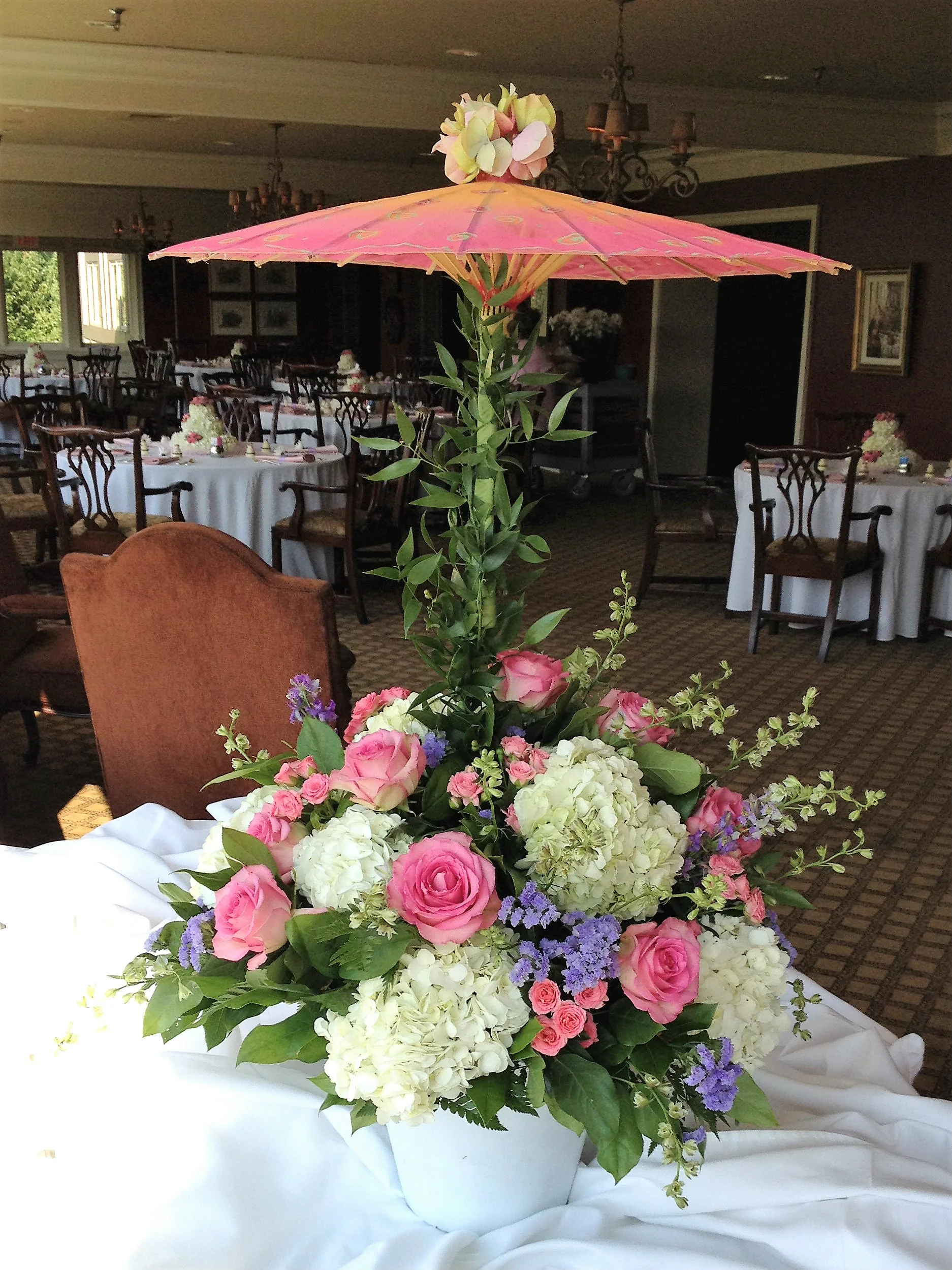 SE200. Bridal Shower Arrangement