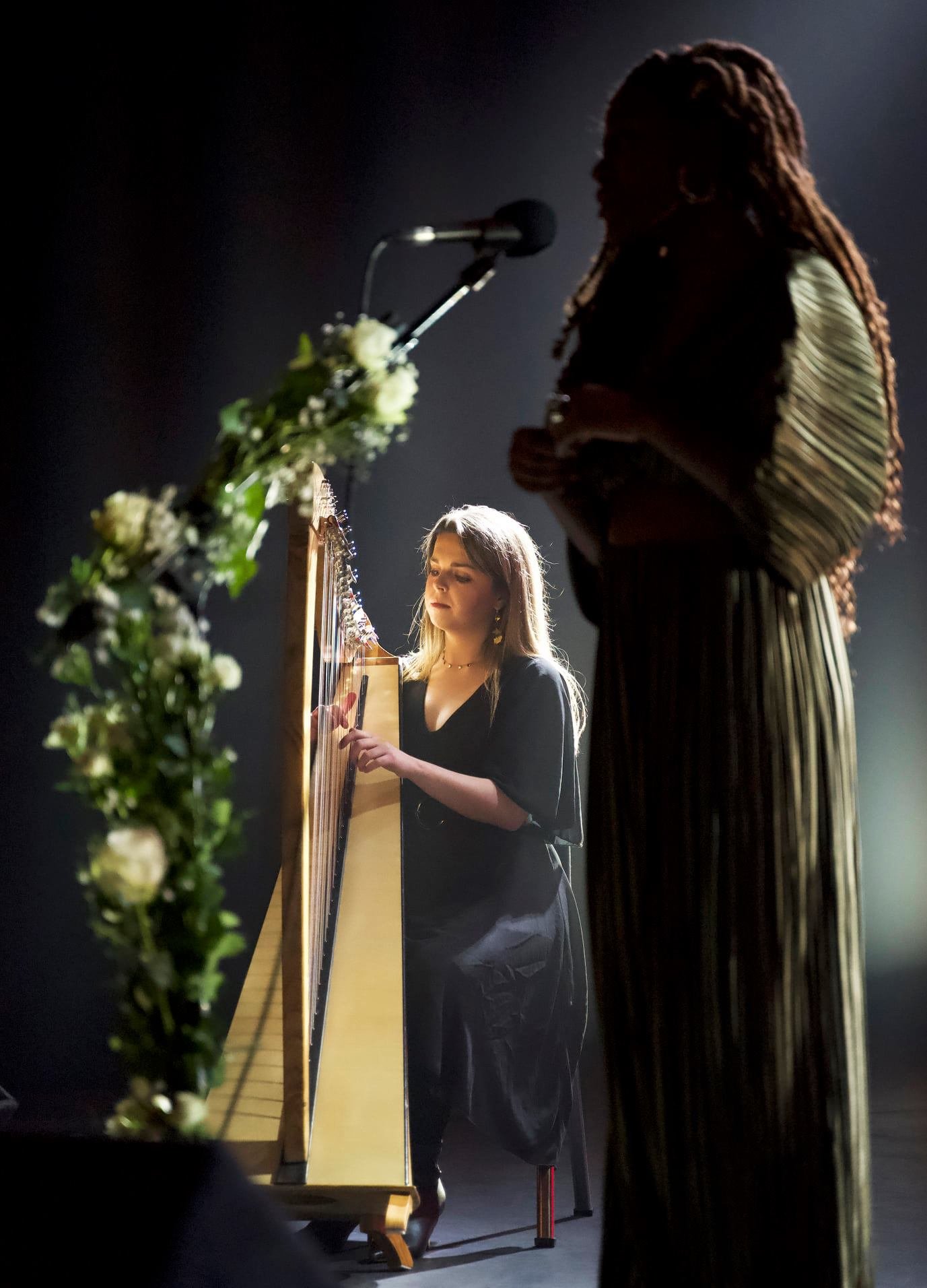 Aisling Lyons at the Olympia Theatre (2) (Photo by Elle Naughton)