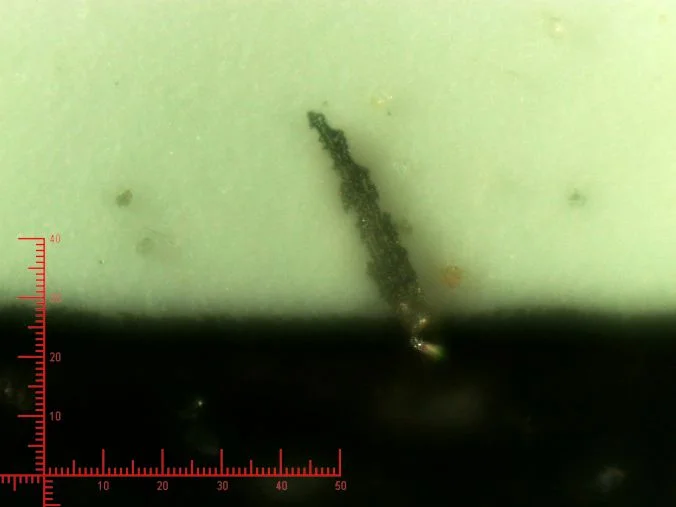Image 3. Long, over 100 micron chips indicated about notable failure mode development