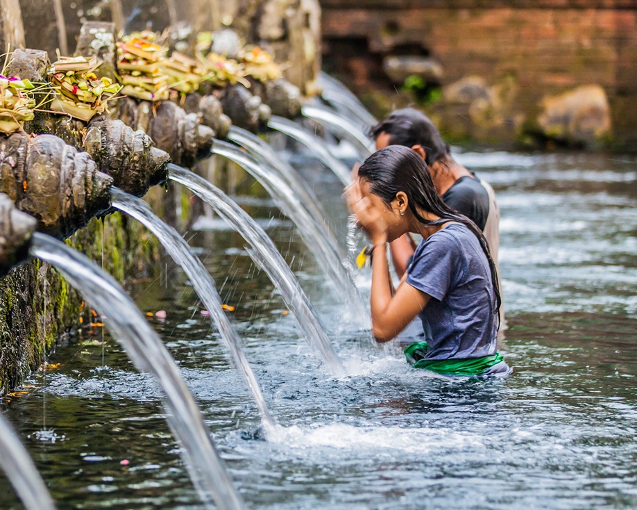 tirta-empul-temple.jpg