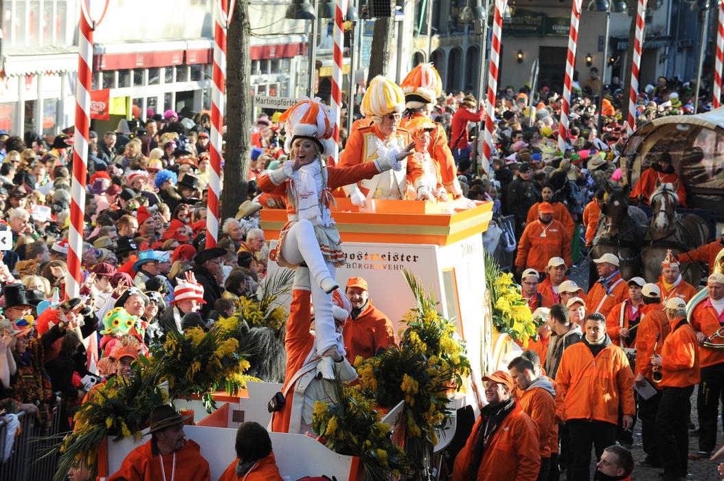 Cologne_Carnival_Festival.jpg