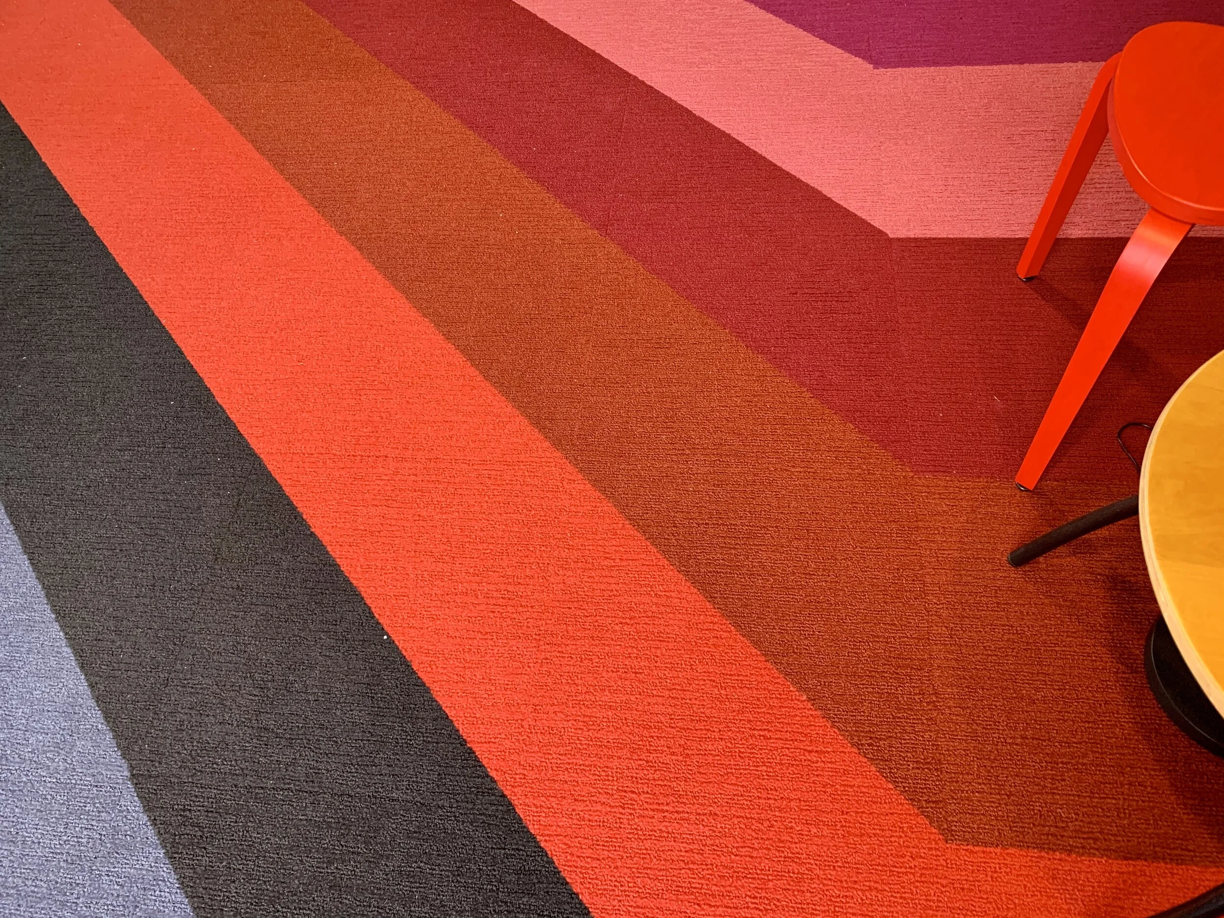 ZIG ZAG CARPET