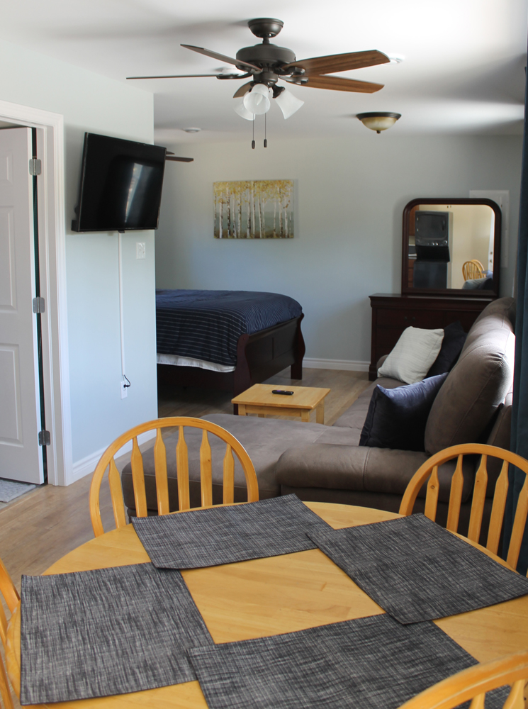  Both Cottages have flat screen TV &amp; free wifi. 