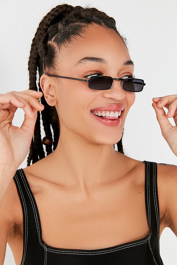 https://images.urbanoutfitters.com/is/image/UrbanOutfitters/47037171_001_b?$xlarge$&hei=900&qlt=80&fit=constrain