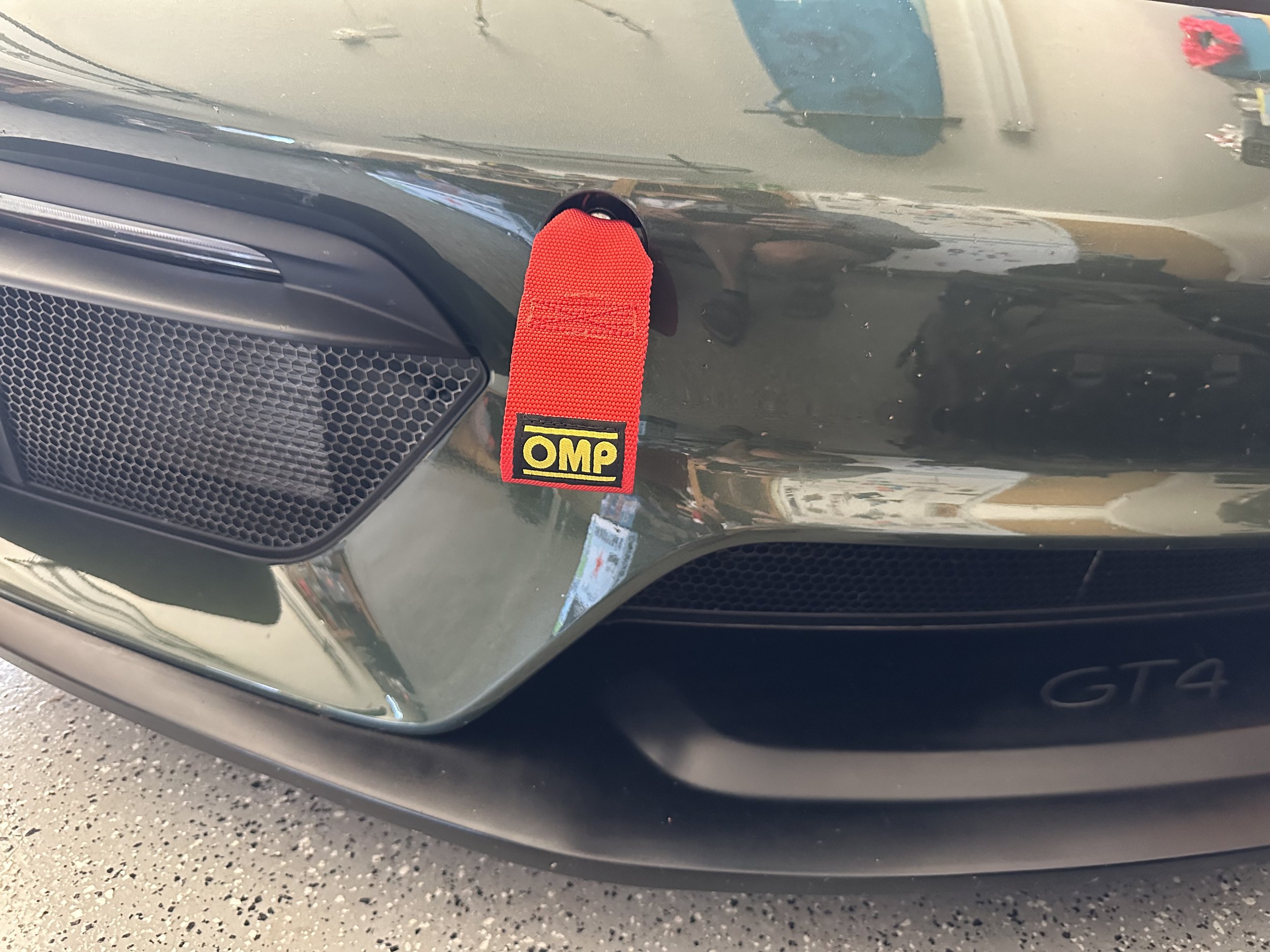 Porsche tow strap deals