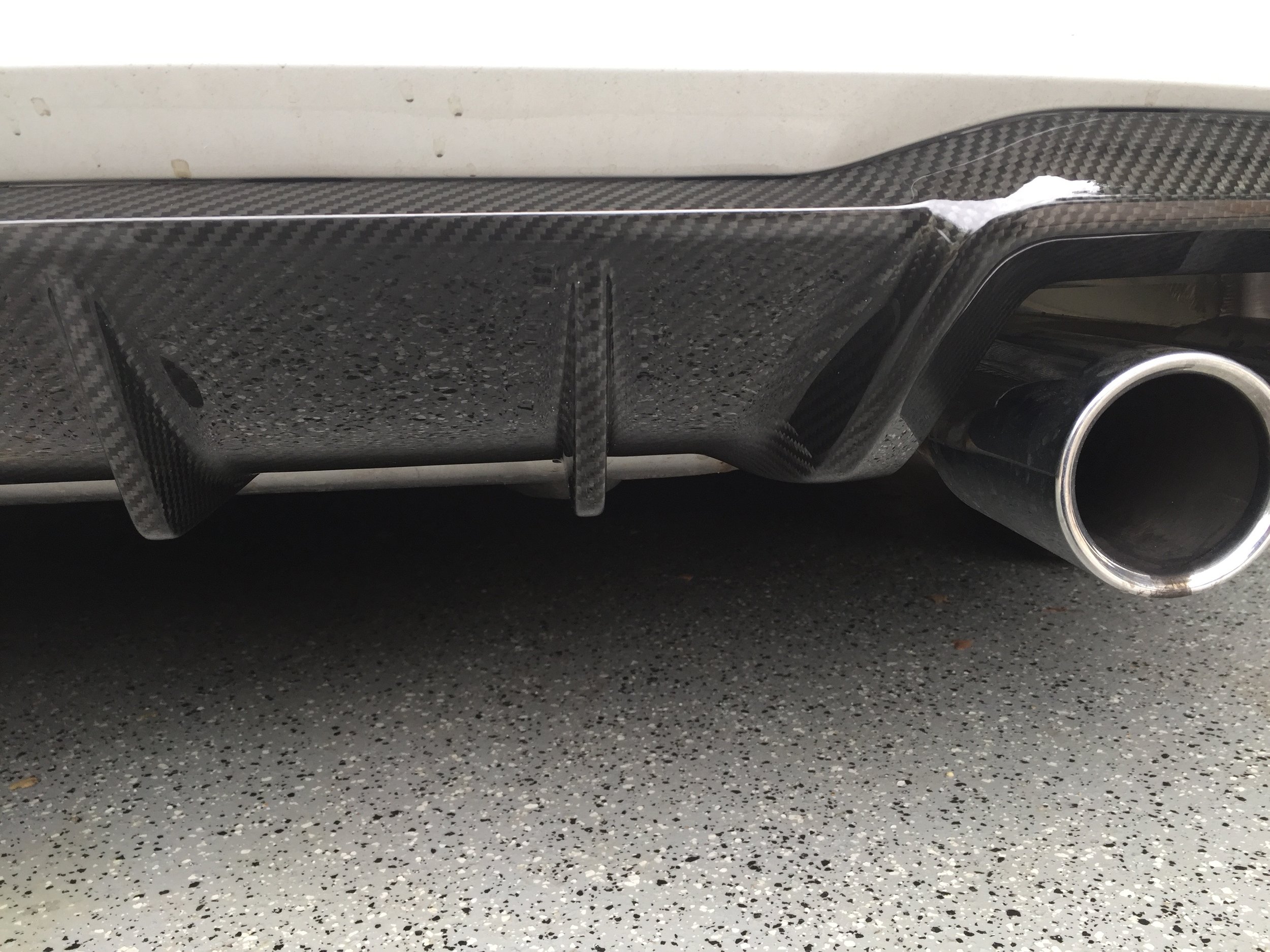 M Performance rear diffuser - up close