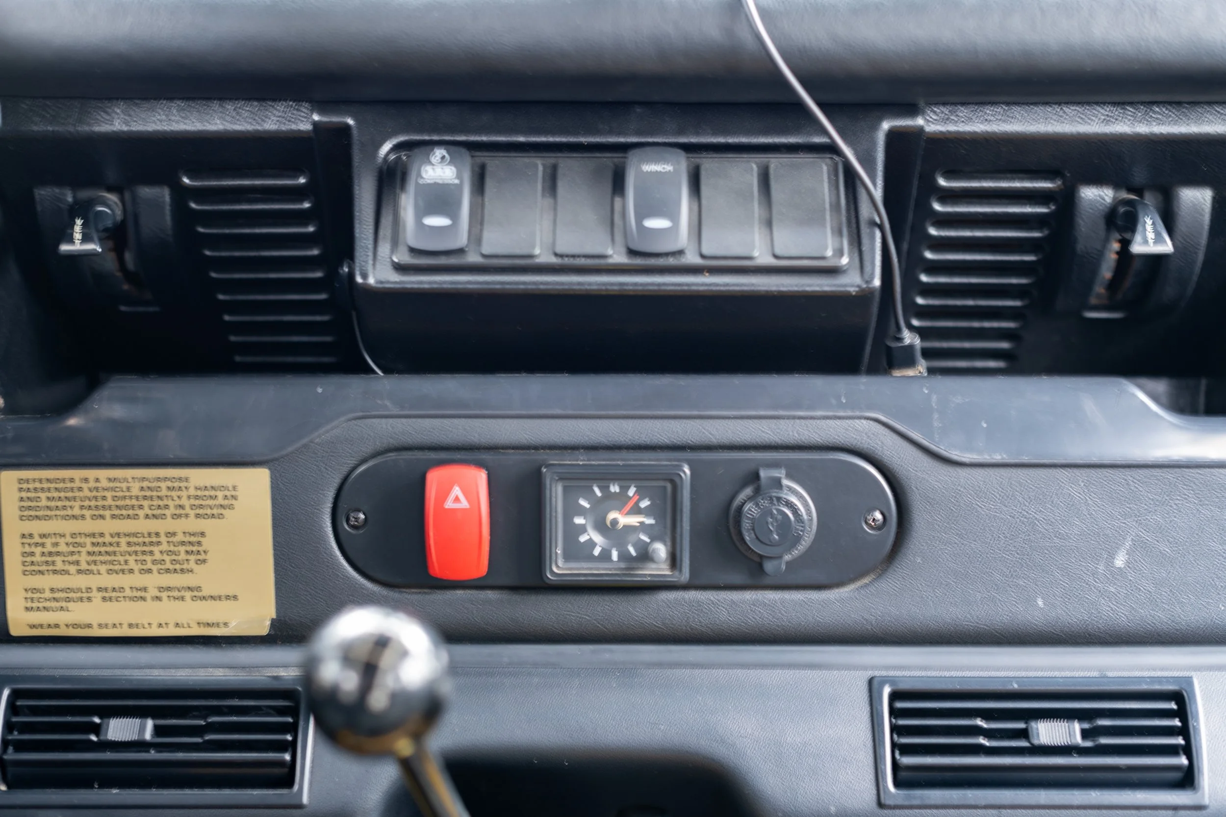 1994 Land Rover Defender 90_20250328 - 073.jpg