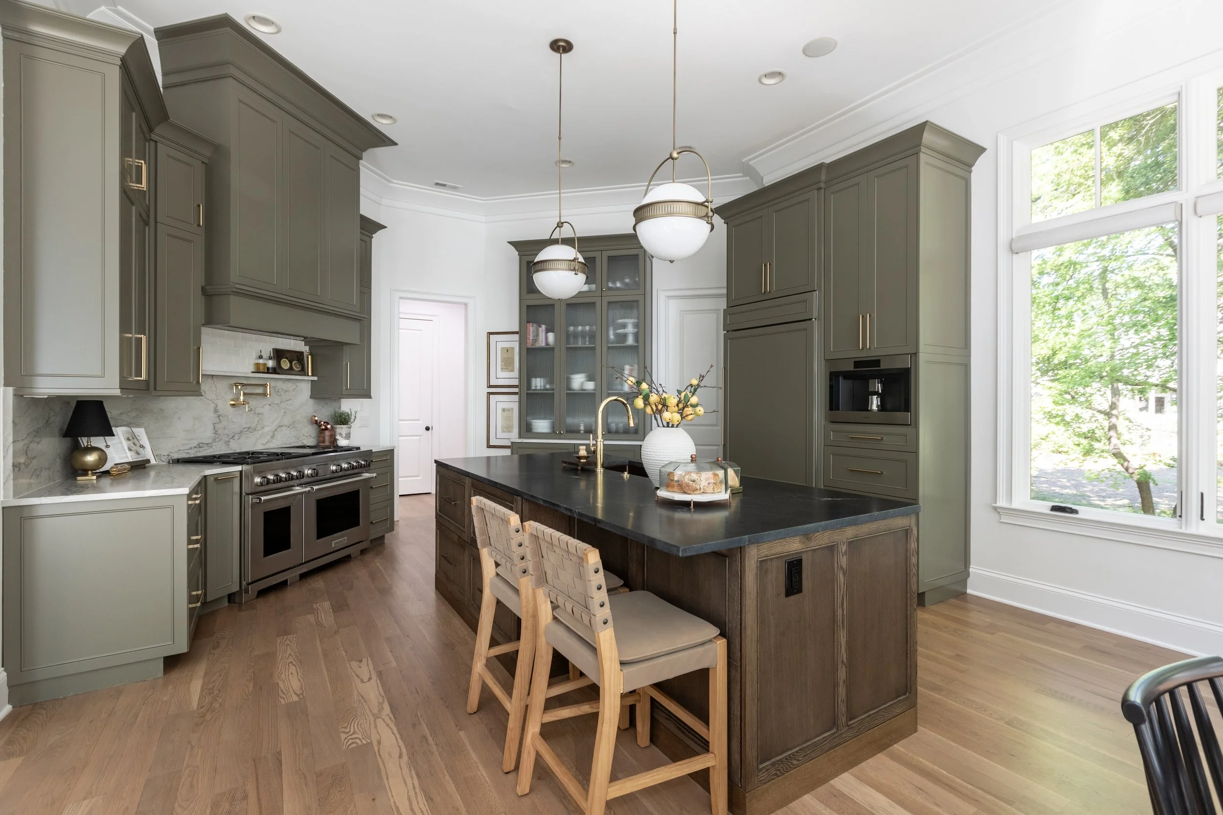 Interior Design 21548 Lake Point Ln-006.jpg